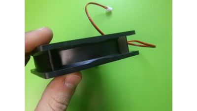 Вентилятор пластик 12V 0.32A 3.9W 12*12*2.5см 1225 (10668)