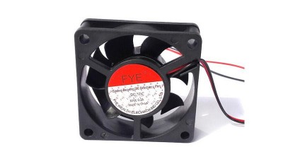 Вентилятор пластик 12V 0.2A 2.4W 6*6*2см 6020 (10671)