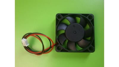 Вентилятор пластик 12V 0.1A 1.2W 5*5*1.1см 5010 (10672)