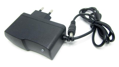 Блок живлення зарядний AC-DC 8.4V 1A (10914)