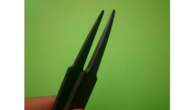 Пластиковий антистатичний гострий пінцет 93303 (11065)