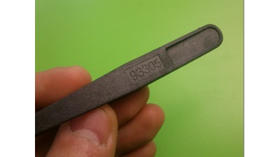 Пластиковий антистатичний гострий пінцет 93305 (11067)