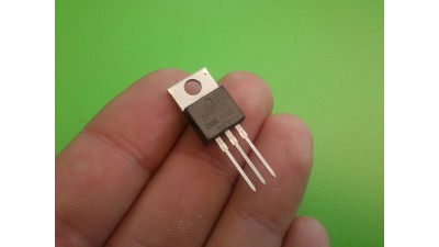 P-канальний МОП транзистор MOSFET IRF9540N (11129)