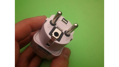 Універсальний перехідник розетка 10A 250V (11499)