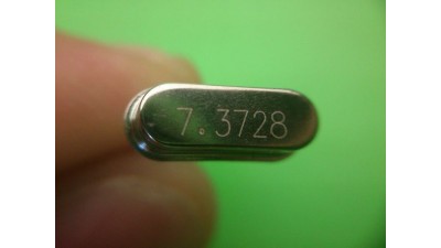 Кварцовий резонатор 7,3728 МГц HC-49U 7шт (11518)