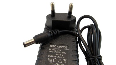 Імпульсний блок живлення адаптер 12V 1A штекер DC 5.5*2.1мм (11567)
