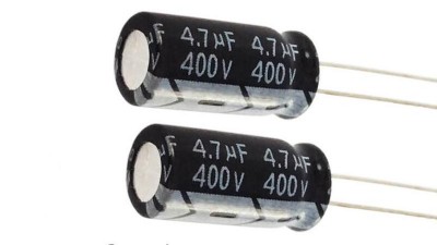 Конденсатор електролітичний 4.7uF 400V (11645)