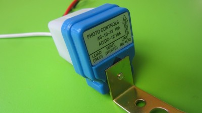 Реле включення вуличного освітлення 12V 10A (11923)