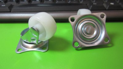 Колесо з тримачем біле для платформи (12556)