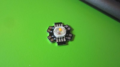 Светлодіод RGBW з радіатором 3000K 45mil 4*3W 700mA (12569)