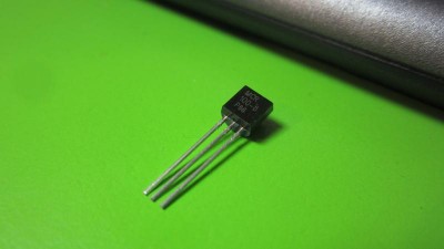 Тиристор MCR100-8 600V 0.8А TO92 10шт (12595)