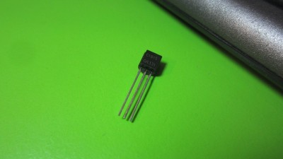 Біполярний NPN транзистор C1815 60V 0.15A TO-92 10шт (12605)