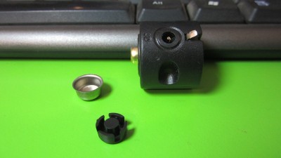 Кнопка для ліхтаря 24мм задній контакт з насадкою чорна (12660)