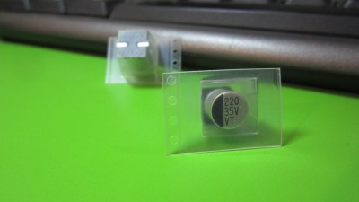 Конденсатор електролітичний 35V 220uF 8*10mm (12763)