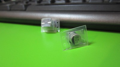 Конденсатор електролітичний 35V 100uF 6.3*7.7mm (12764)