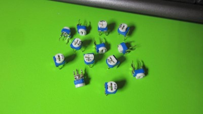 Набір потенціометрів RM-065 65 штук 13 номіналів 100Om-1M (14222)