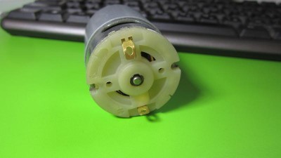 Електродвигун 500 550 12-36V 80mA 2400-7200об/хв (14447)