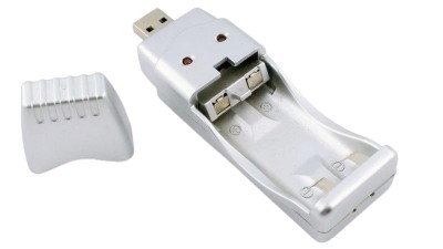 Зарядний пристрій USB Charger акумуляторів Ni-MH AA AAA (14625)