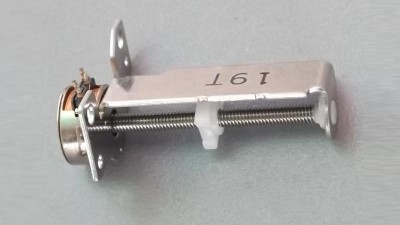 Гвинт маховика мініатюрного крокового двигуна 3-5V (15010)