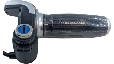 Комплект ручка газу з індикатором заряду і замком запалювання 48V (15194)