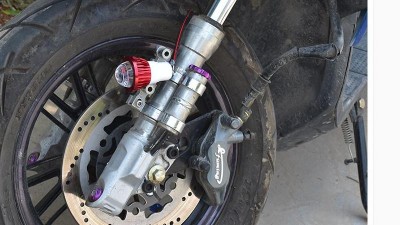 Фара для електровелосипеда 12-80V Fisheye з кріпленням водонепроникна (15274)