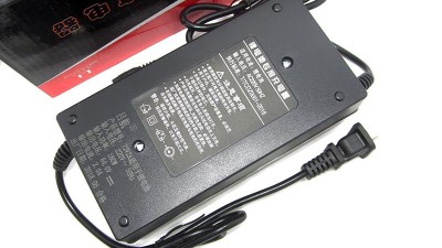 Зарядний пристрій блок живлення номінал 72V електроскутер 84V 2A (15549)