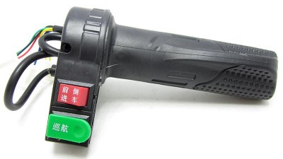 Ручка газу для електровелосипеда 22мм права (15593)