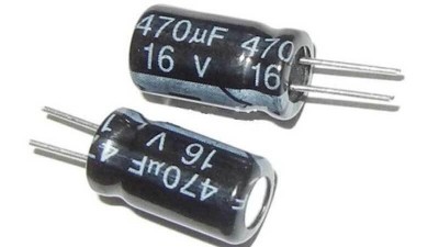 Алюмінієвий електролітичний конденсатор 16V 470uF 8*12мм (15786)