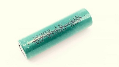 Високострумний акумулятор літій-іонний Li-Ion INR18650 2600mAh 5C 18mOm (15802)