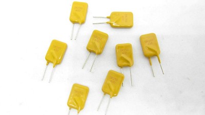 Самовідновлювальний запобіжник SRTC PPTC SR250-400 250V 0.4A (15838)