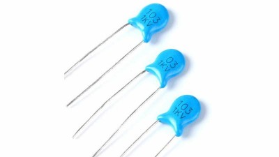 Керамічний конденсатор високої напруги 2000V 10nF 103 10шт (15843)