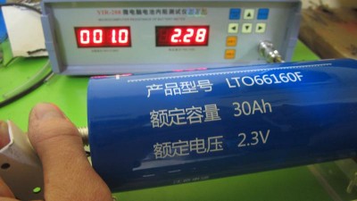 Акумулятор літій титанат Yinlong LITO LTO 66160 30Ah 25000 циклів 1mOm 10C (16155)