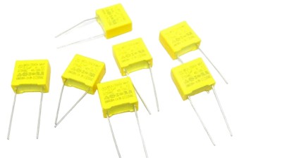 Запобіжний конденсатор змінного струму x2 0.1uf 275vac 10mm 10шт (16198)