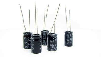 Електролітичний конденсатор 400V 5.6uF 8*12мм 10шт (16320)