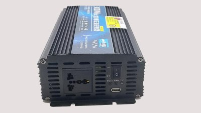 Автомобільний інвертор високої потужності 12V на 220V 3000W (16340)