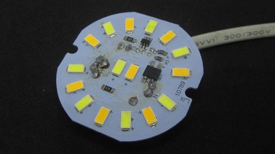 Двоколірна світлодіодна лампа LED 4W 220V 43мм (16434)