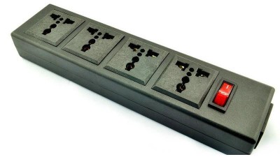 Подовжувач на 4 універсальні розетки з вимикачем (16577)