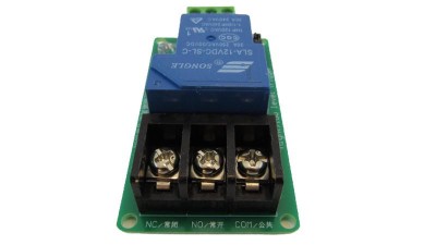 Одноканальний релейний модуль 12V 30A з ізоляцією оптопари (17927)