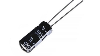 Конденсатор електролітичний 50V 10uF 5*7мм (17953)