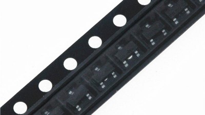 Транзистор з польовим ефектом AO3404 SOT23 A49T SOT23 AO3404A 10шт (17960)