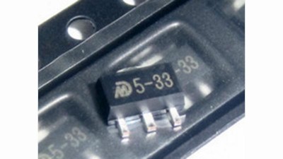 Стабілізатор LDO AMS5333 MD5333 SOT-89 3.3V 180mA (17962)