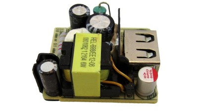 Мініатюрний блок живлення без корпусу з USB AC-DC 5V 1A (18062)
