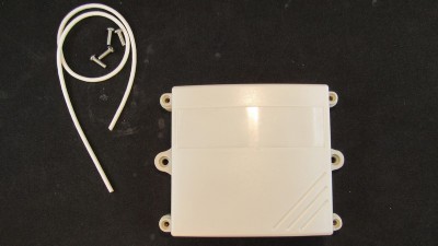 Пластиковий корпус 110*85*42мм з отворами (18629)