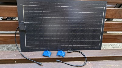 Сонячна зарядна станція напівгнучка чорна 25W Quick Charge 4*USB (18641)