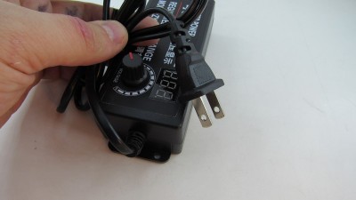 Блок живлення з регульованою напругою 3-12V 5A цифровий дисплей (18655)