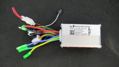 Універсальний контролер із дисплеєм 60V 350W тип A (18666)