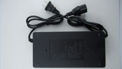 Зарядний пристрій кислотного акумулятора 48V 12Ah 48-59V 1.8A (18846)