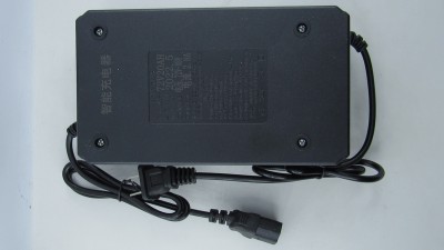 Зарядний пристрій кислотного акумулятора 72V 20Ah 72-88V 2.8A (18847)