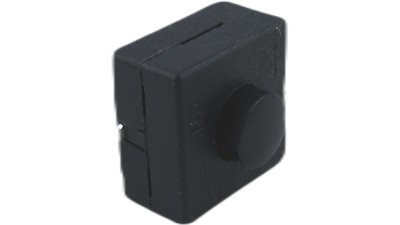 Кнопка фонаріка 213BS з фіксакцією (19073)