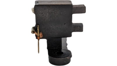 Вугільна щітка для китайського бензинового генератора 2-3kw Honda 168F (19248)